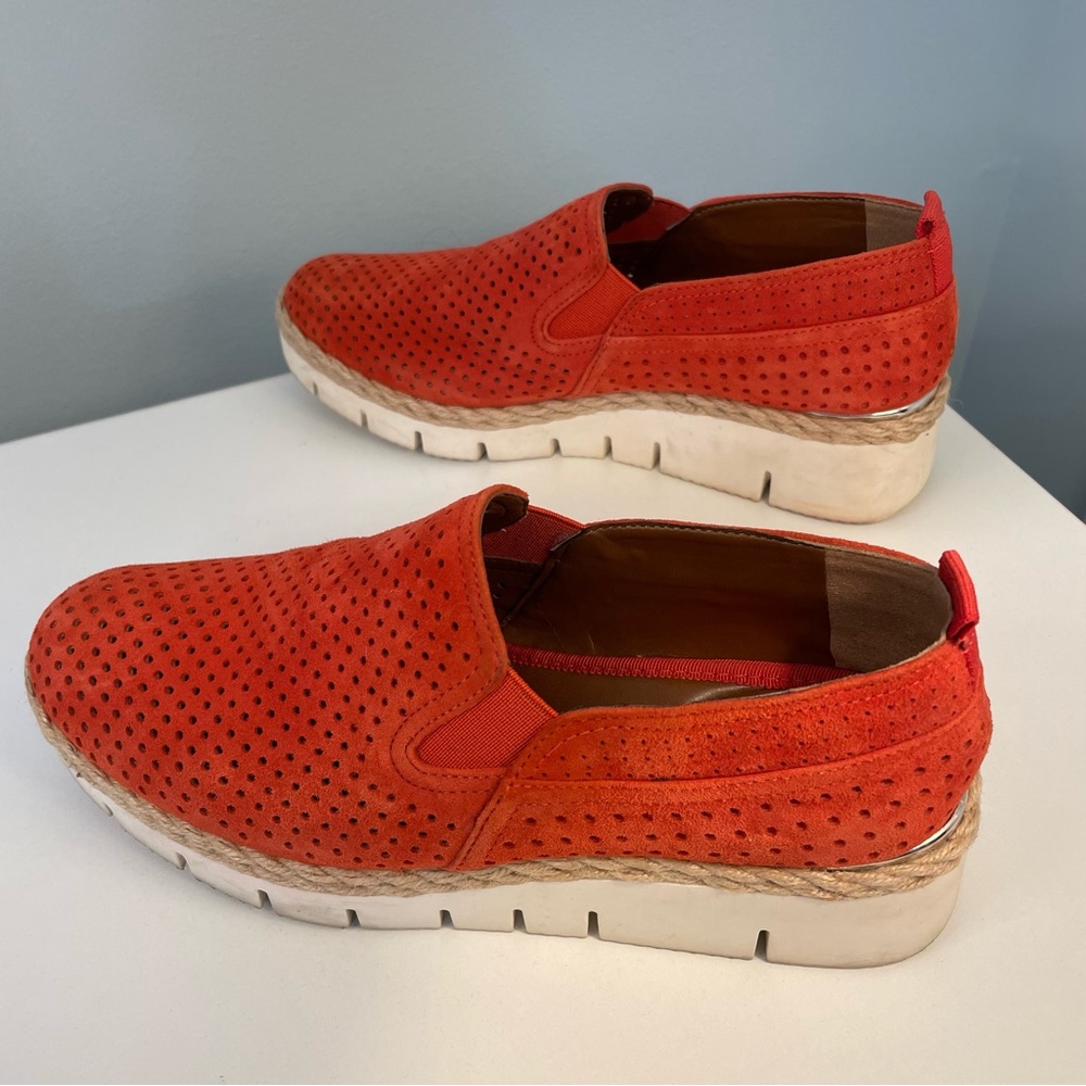 Franco Sarto Serla 2 Orange Perforated Suede Platform Espadrille Loafer 6.5 - Picture 2 of 9